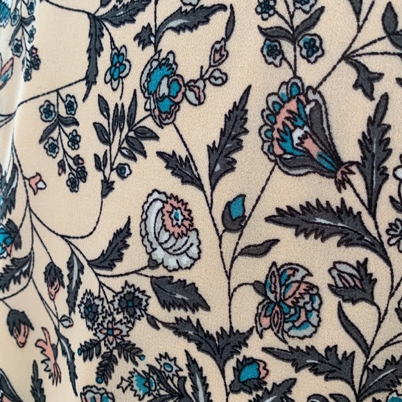 BARDOT Blush Floral Playsuit Size 10 - Picture 11 of 12